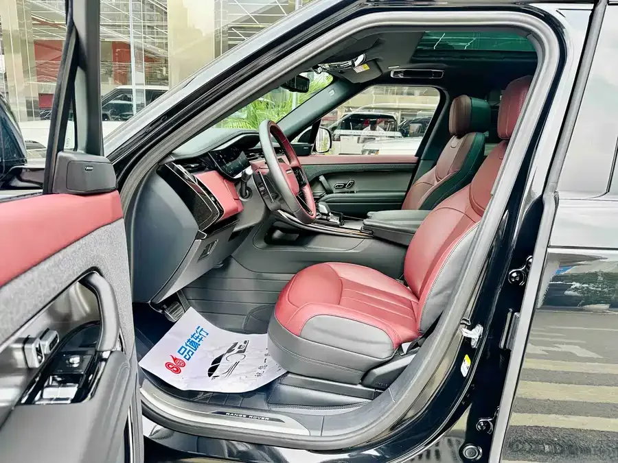 Land Rover Range Rover Sport Range Rover Sport 2025 400PS Dynamic SE 2025 — миниатюра 2