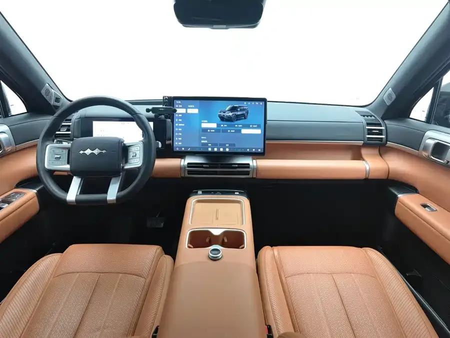 BYD Leopard Titanium 7 Titanium 7 2025 190KM Four-Wheel Drive Ultra Edition 2025 — миниатюра 2