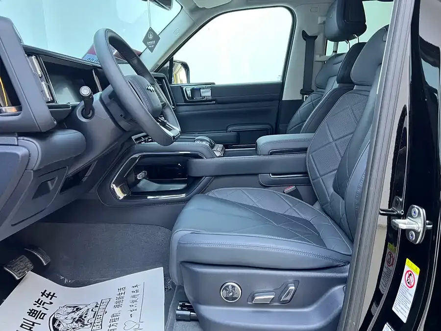 BYD Leopard Leopard 5 Leopard 5 2023 Pilot Edition 2025 — миниатюра 2