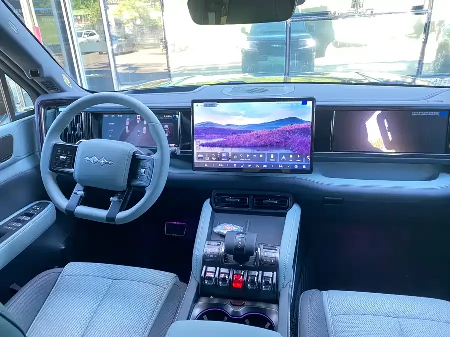 BYD Leopard Leopard 5 Leopard 5 2025 210KM Aldebaran Ultra Edition 2026 — миниатюра 3