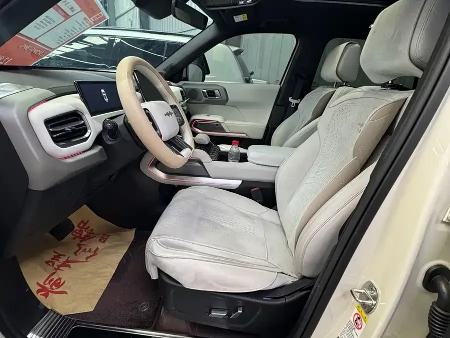 BYD Leopard Titanium 3 Titanium 3 2025 501KM Rear-wheel Drive Max Edition 2025 — миниатюра 4