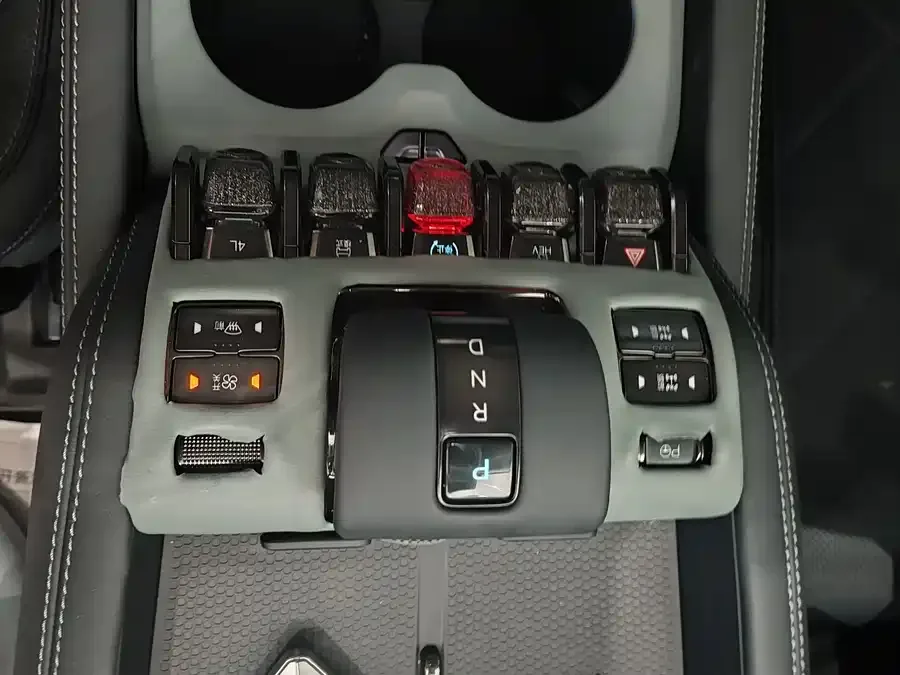 BYD Leopard Leopard 5 Leopard 5 2023 Pilot Edition 2024 — миниатюра 3