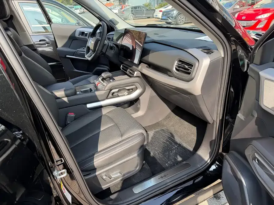BYD Leopard Titanium 3 Titanium 3 2025 501KM 4WD Ultra Edition 2026 — миниатюра 3