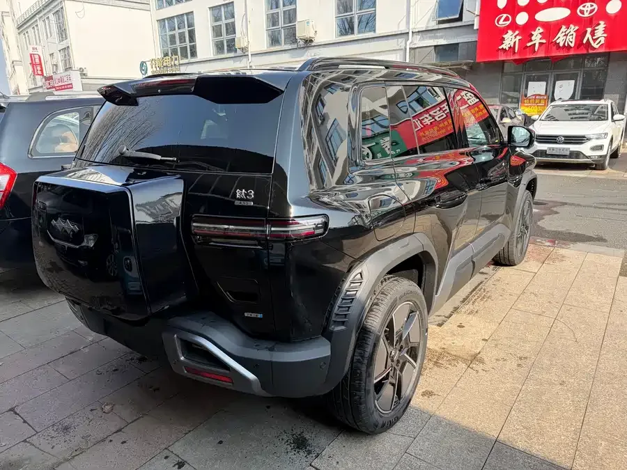 BYD Leopard Titanium 3 Titanium 3 2025 501KM 4WD Ultra Edition 2026 — миниатюра 4