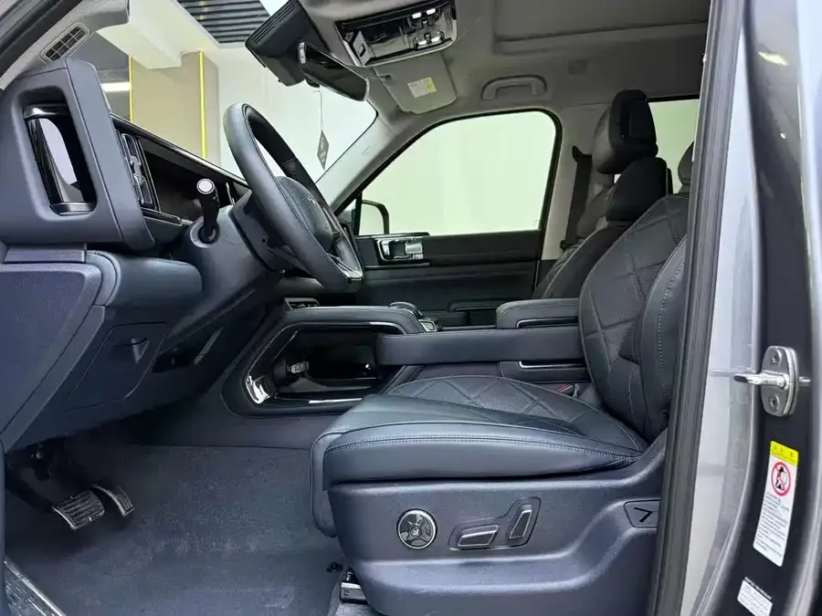 BYD Leopard Leopard 5 Leopard 5 2023 Pilot Edition 2025 — миниатюра 2