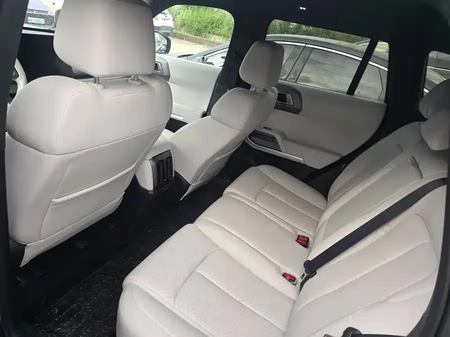 BYD Leopard Titanium 3 Titanium 3 2025 501KM 4WD Max Edition 2025 — миниатюра 3