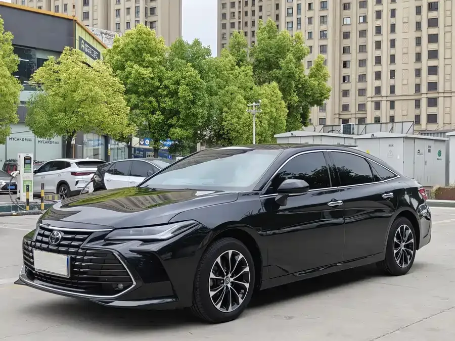 Toyota Avalon Avalon 2023 2.0L Luxury Edition 2024 — фото 1, купить с доставкой в Москву