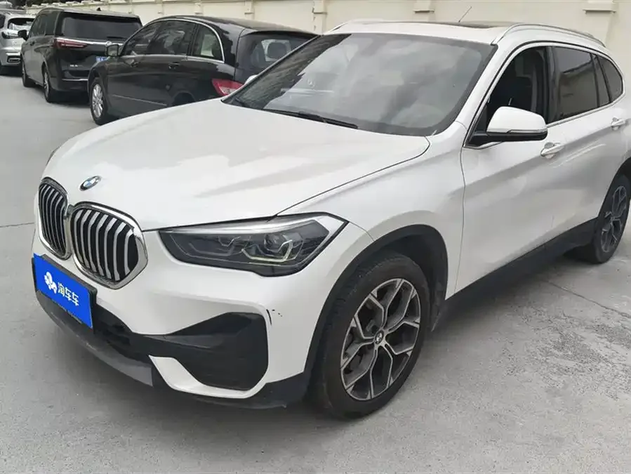 BMW X1 2022 sDrive25Li Leading Edition 2022 — фото 1, купить с доставкой в Москву