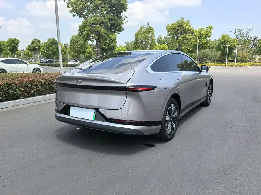 Changan A07 2025 Blue Whale Extended Range 140 Elite Edition 2026 — миниатюра 5