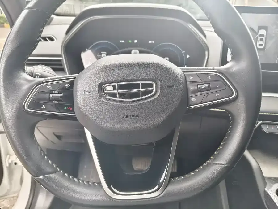 Geely Xingrui Xingrui 2023 1.5TD Kunlun Edition 2023 — миниатюра 3