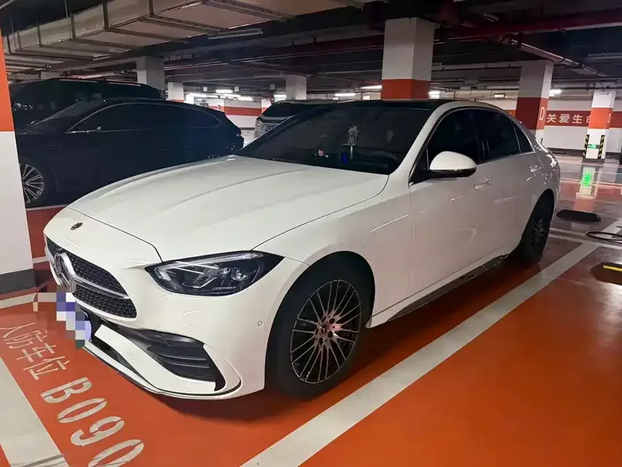 Mercedes-Benz Class C 2025