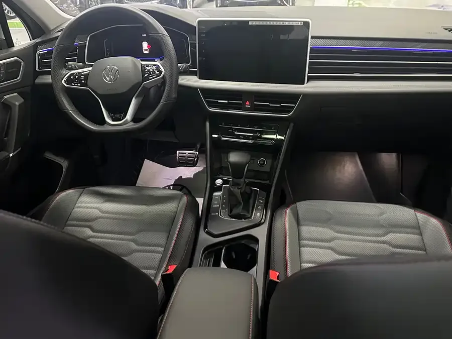 Volkswagen Tiguan L Tiguan L 2022 330TSI Automatic 2WD R-Line Flagship Edition 2022 — миниатюра 4