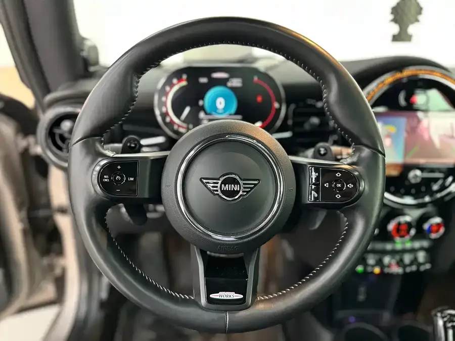 MINI JCW MINI JCW 2022 2.0T JOHN COOPER WORKS ALL-IN 2022 — миниатюра 3