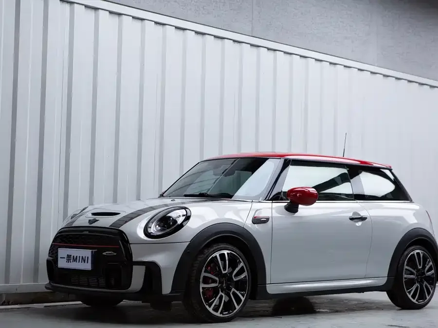 MINI JCW 2022