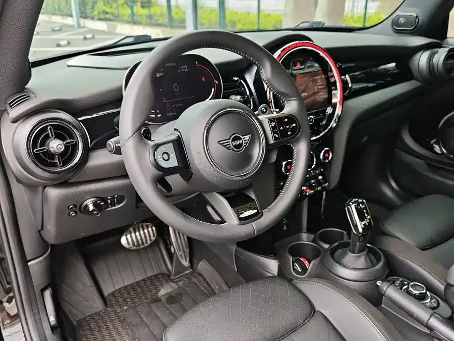 MINI JCW MINI JCW 2022 2.0T JOHN COOPER WORKS ALL-IN 2022 — миниатюра 3