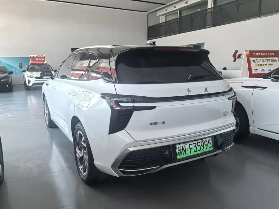 Hongqi HS3 PHEV Hongqi HS3 PHEV 2025 117km Jinwei Edition 2025 — миниатюра 3