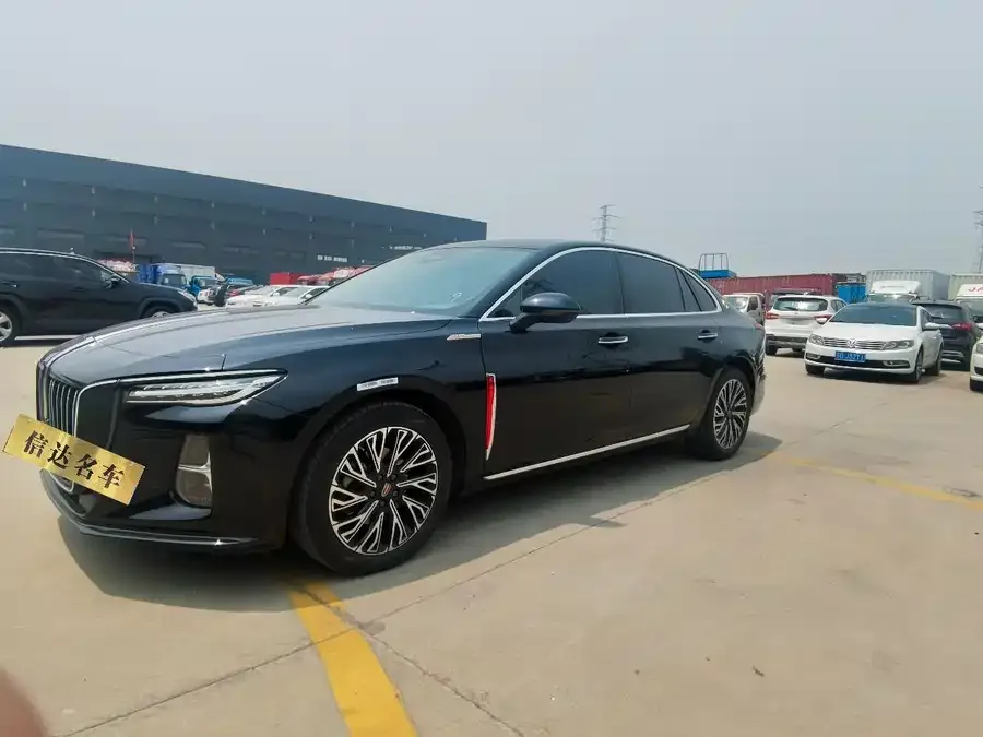 Hongqi H5 Hongqi H5 2025 2.0T Automatic Flagship Edition 2025 — фото 1, купить с доставкой в Москву