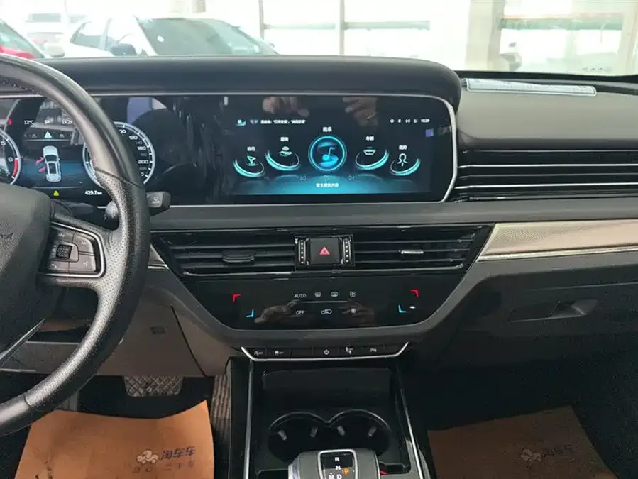 Hongqi HS5 Hongqi HS5 2022 facelift 2.0T Zhilian Qixiang Edition 2022 — миниатюра 4