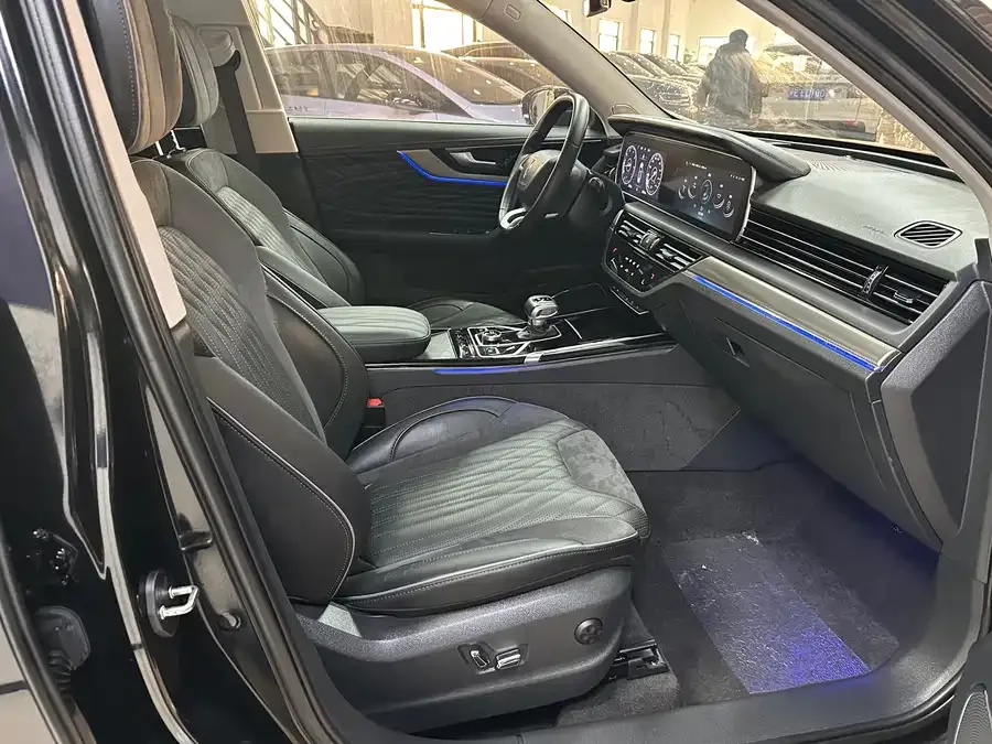 Hongqi HS5 Hongqi HS5 2022 facelift 2.0T Zhilian Qixiang Edition 2023 — миниатюра 5