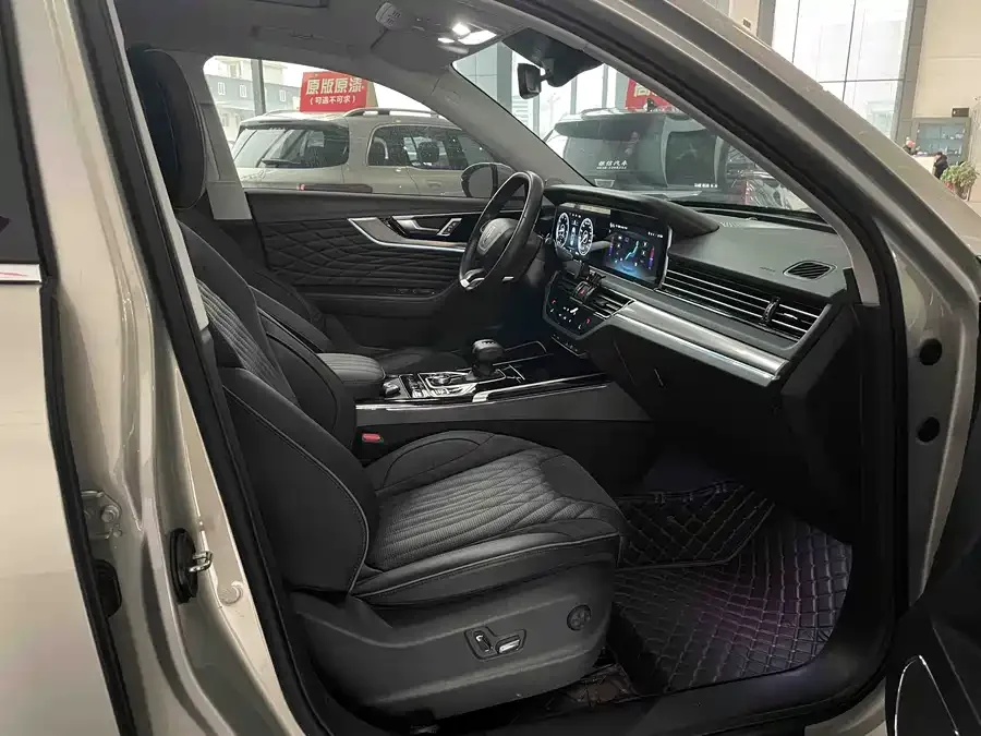 Hongqi HS5 Hongqi HS5 2022 facelift 2.0T Zhilian Qixiang Edition 2023 — миниатюра 4
