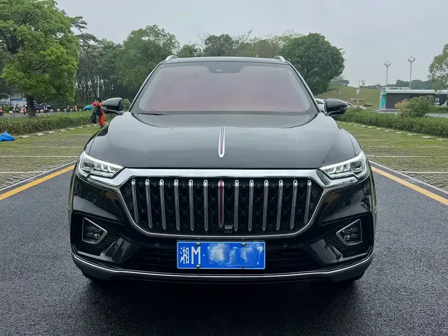 Hongqi HS5 Hongqi HS5 2022 facelift 2.0T Zhilian Qiling four-wheel drive version 2022 — фото 1, купить с доставкой в Москву