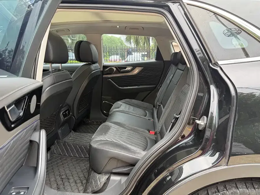 Hongqi HS5 Hongqi HS5 2022 facelift 2.0T Zhilian Qixiang Edition 2022 — миниатюра 2