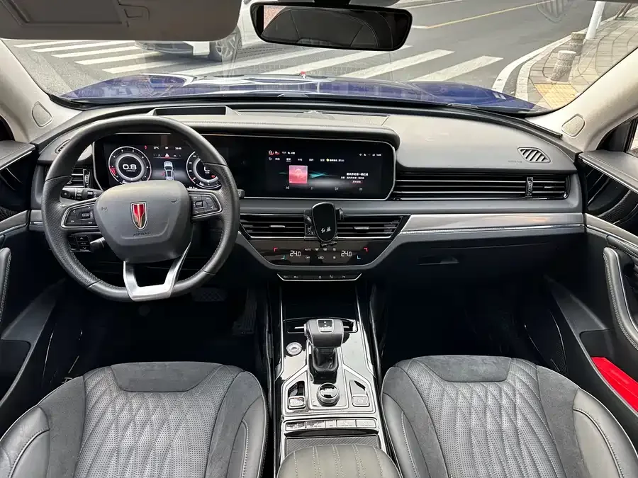 Hongqi HS5 Hongqi HS5 2022 facelift 2.0T Zhilian Qixiang Edition 2023 — миниатюра 5