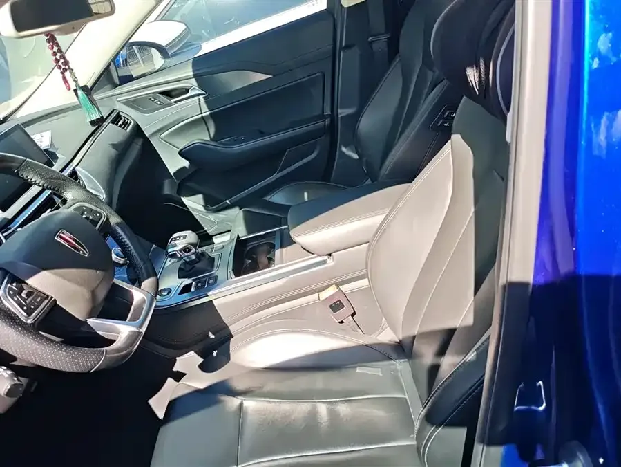 Hongqi H5 Hongqi H5 2022 Classic 1.8T Automatic Intelligent Connection Flagship Edition 2022 — миниатюра 3