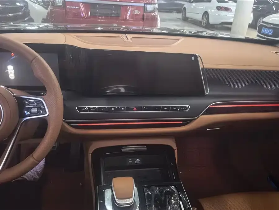 Hongqi H9 Hongqi H9 2025 2.0T 2WD Luxury Business Edition 5 Seaters 2026 — миниатюра 4