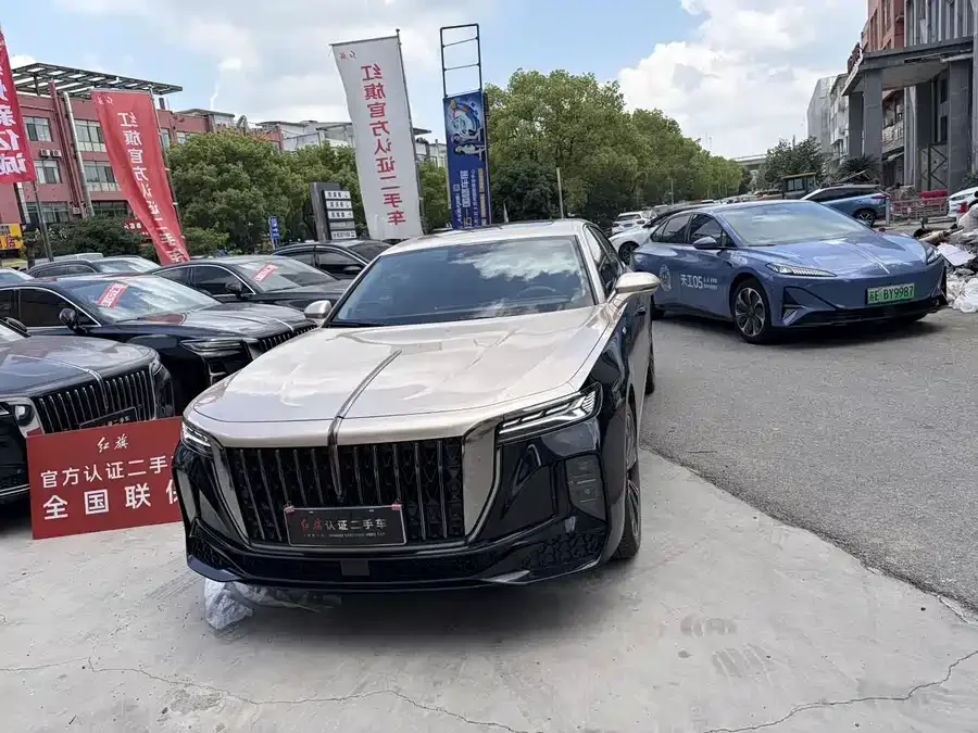 Hongqi H9 2025
