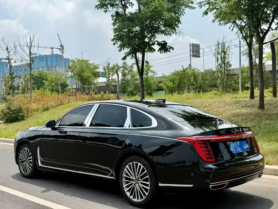 Hongqi H9 Hongqi H9 2022 2.0T Zhilian Qiyue Edition 2022 — миниатюра 3