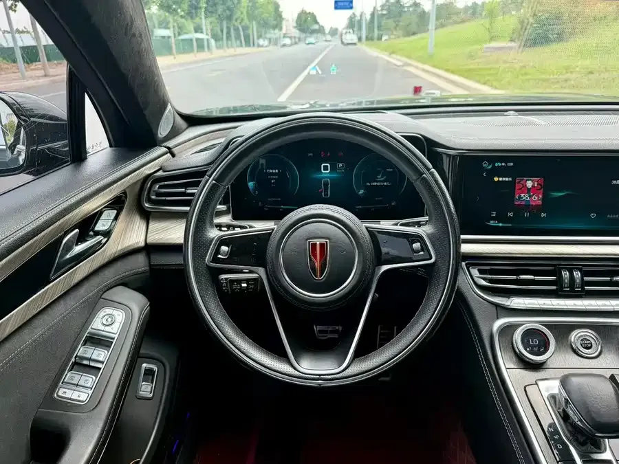 Hongqi H9 Hongqi H9 2022 2.0T Zhilian Qiyue Edition 2022 — миниатюра 4