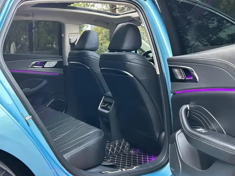 Hongqi H5 Hongqi H5 2023 2.0T Automatic Intelligent Connection Flagship Edition 2023 — миниатюра 4