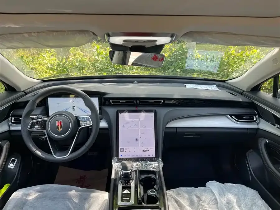 Hongqi H5 Hongqi H5 2025 2.0T Automatic Flagship Edition 2026 — миниатюра 5