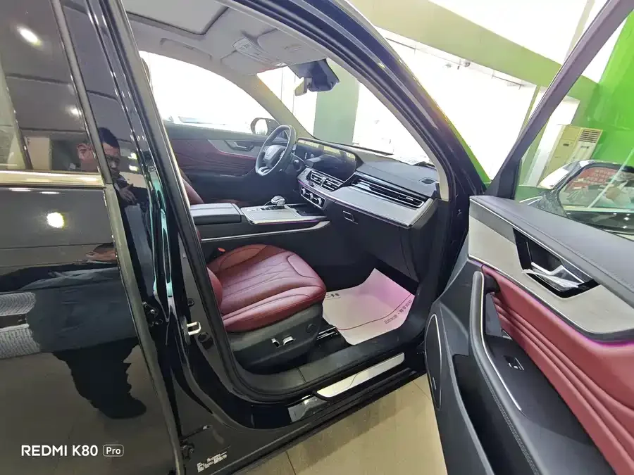 Hongqi HS5 Hongqi HS5 2025 2.0T 2WD Flagship Enjoy Pro Edition 2025 — миниатюра 4