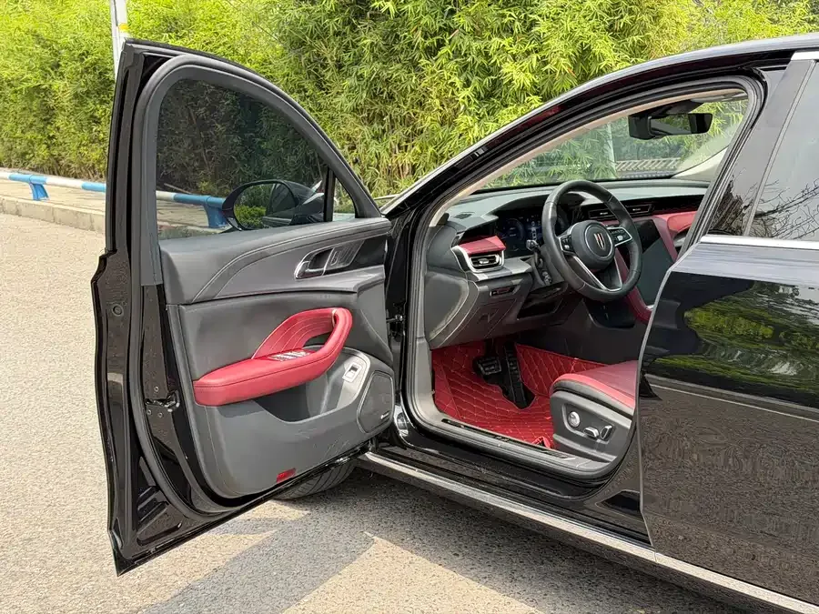 Hongqi H5 Hongqi H5 2024 2.0T Automatic Intelligent Connection Flagship Chang Edition 2023 — миниатюра 3