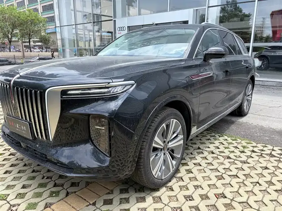 Hongqi E-HS9 Hongqi E-HS9 2025 Model 690km Flagship Edition Six-Seater 2026 — миниатюра 3