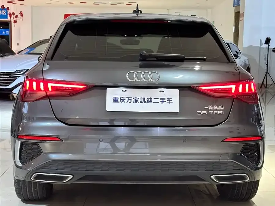 Audi A3 2022 Sportback 35 TFSI Aggressive Sports Edition 2022 — миниатюра 5