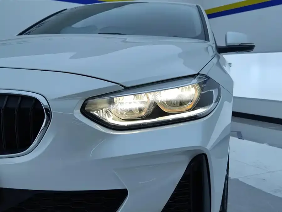 BMW 1 Series BMW 1 Series 2022 120i M Sport Edition 2022 — миниатюра 3