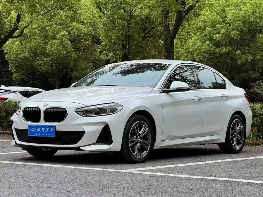 BMW 1 Series 2022