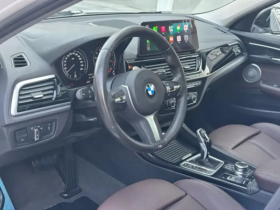 BMW 1 Series BMW 1 Series 2022 120i M Sport Night Edition 2022 — миниатюра 3