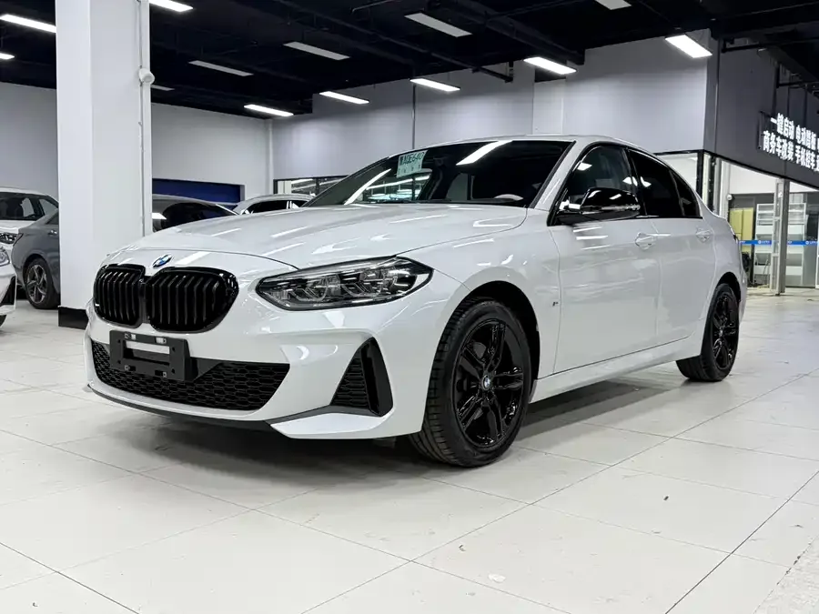BMW 1 Series 2023