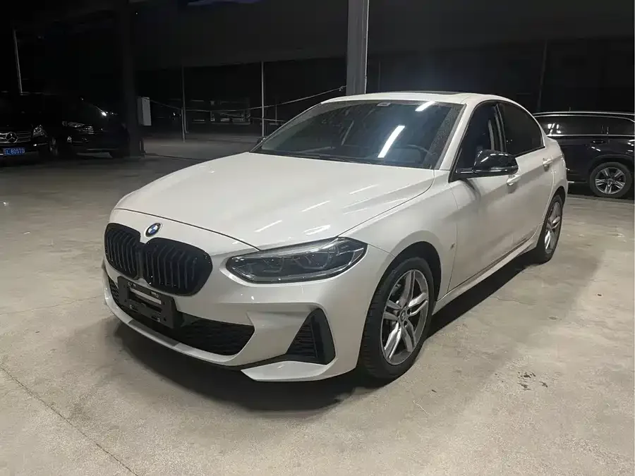BMW 1 Series 2023