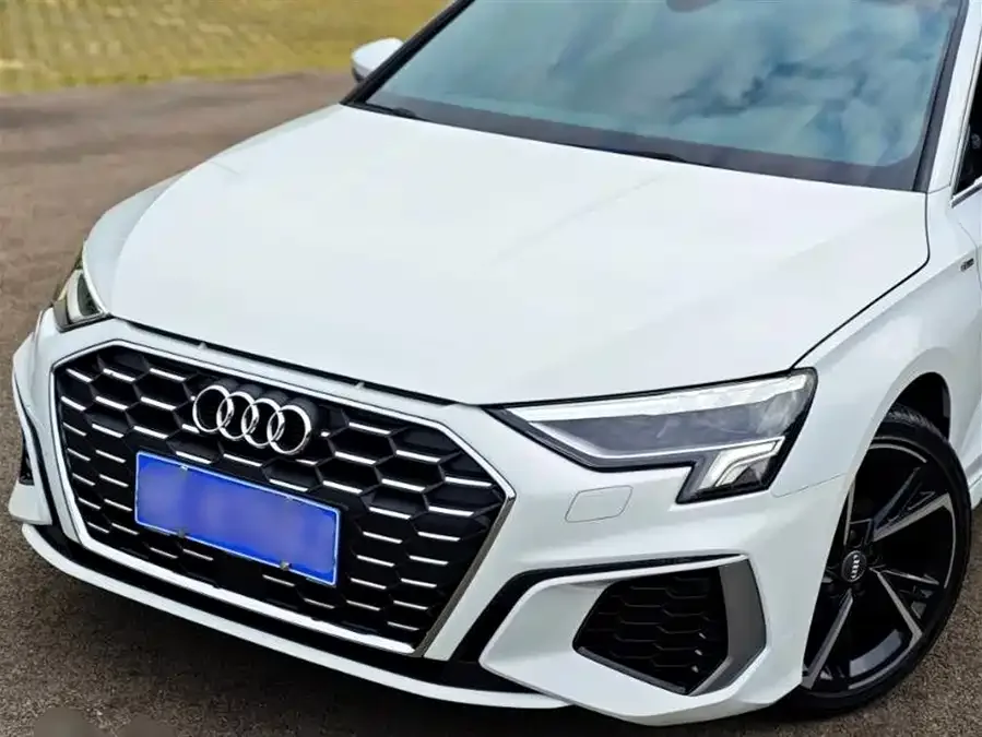 Audi A3 2021 A3L Limousine 35 TFSI Fashion Sports 2022 — миниатюра 4
