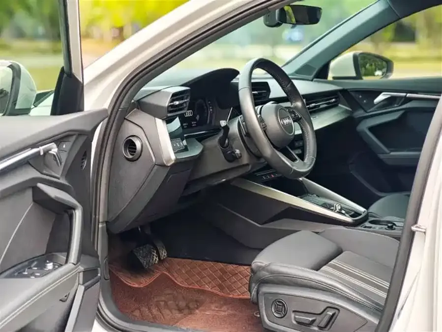 Audi A3 2021 A3L Limousine 35 TFSI Fashion Sports 2022 — миниатюра 5