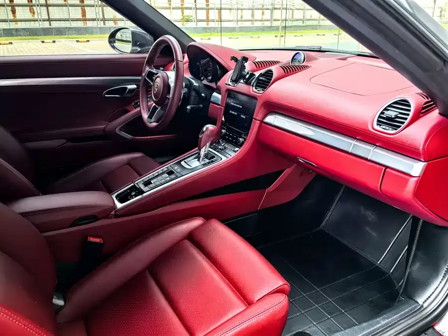 Porsche 718 2022 Boxster 2.0T 2023 — миниатюра 3