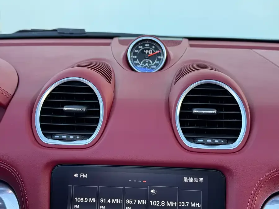 Porsche 718 2022 Boxster 2.0T 2023 — миниатюра 3