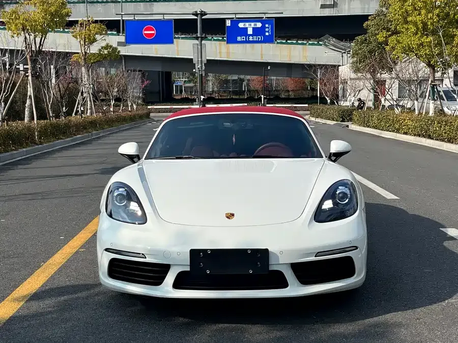 Porsche 718 2023