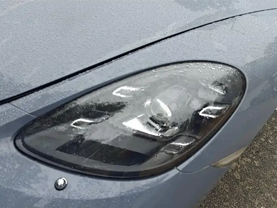 Porsche 718 2022 Boxster 2.0T 2022 — миниатюра 2