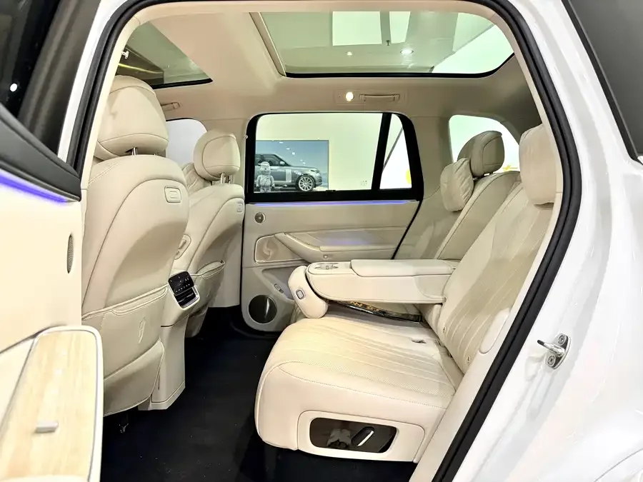 AITO M8 Wenjie M8 2025 Extended Range Max+ Version 53.4kWh 5-Seat Version (192-line LiDAR) 2025 — миниатюра 4